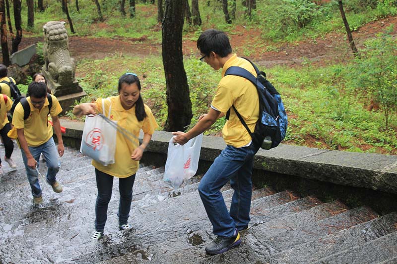 ��ǧ�{ɽ����ͽ����߻���У�꠆T����ʰ���^(q��)�����������Ƶĭh(hu��n)��������