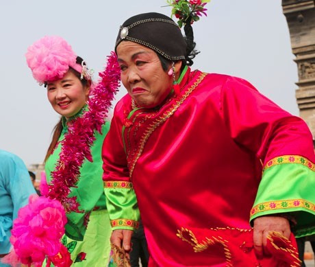 �����һ�����՝}�Ͽh�e�����S����ʵĽ��^�Ļ���������y(t��ng)���׶��˶�ʣ�����Ⱥ���[�´��� ���ո�ꖾW(w��ng)�ѡ��}��֮�ӡ� �z