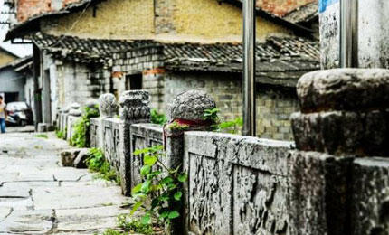 �e�ݹ��(zh��n)�����ƾõĚvʷ�����˹��e�ݳ������Ļ����N(y��n)�������S���Ěvʷ���ľ��^���C�����eꖚvʷ���ľ��^�ľ��A����Ԕ��(x��)������CZYYW ���eꖿh�e�ݹ��(zh��n) Ͷ�� 