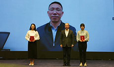 ���߼�ح����W(w��ng)�hί��ӛ�������L�������~�����c��ƽ��Ӣ�ۡ���Ӱ